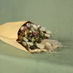 Beige_and_green_dried_flower_bouquet_with_pink_accentsfb30