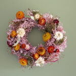 Colourful_dried_flower_wreath_pink_base_yellow_red_white_flowers_wrh Mul