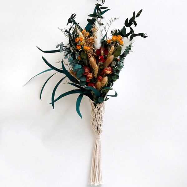Lydia Bouquet - Dried flowers with macramé holder