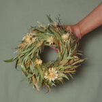 Natural Beige And Green Small Wreath Flowers And Leaves Wrh Nat