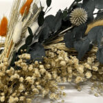 Natural_dried_flower_wreath_eucalyptus_gypsohila_bunny_tails_natural_autumnal_wreath_douceur_de_saison_2