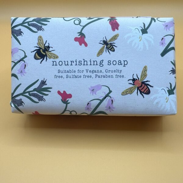 Nourishing_soap_bar_honey_scented_vegan_ dried flower arrangement