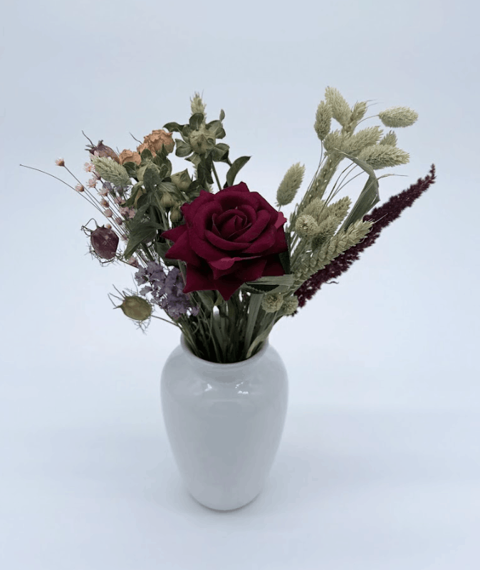 Small_rustic_dried_flower_bouquet_with_artificial_rose_db Fb30 Er_2